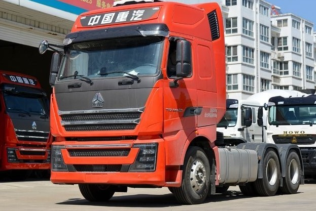 Camion tracteur de police hydraulique 6 X 4