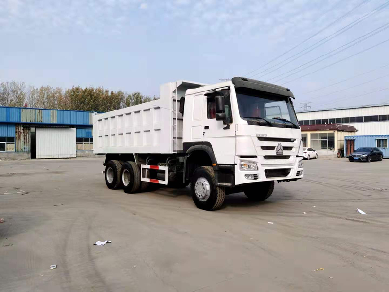 Nouveau camion à benne basculante résistant Sinotruk howo 6X4 371hp à vendre