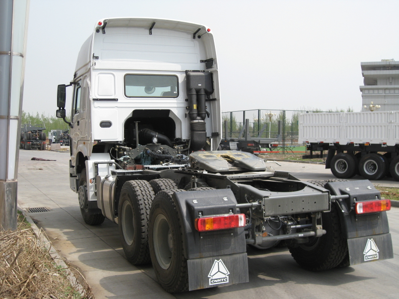 Luen haute qualité Sinotruk Howo 10 roues 40T 6*4 nouvelle tête de camion tracteur à vendre