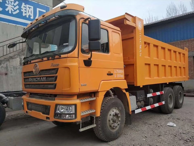 Camion-benne lourd Shacman F3000 d'occasion