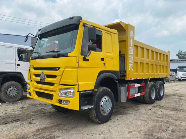 Nouveaux camions à benne basculante 4×2 à vendre