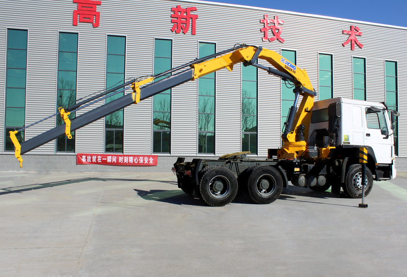 Grue montée sur camion à vendre​