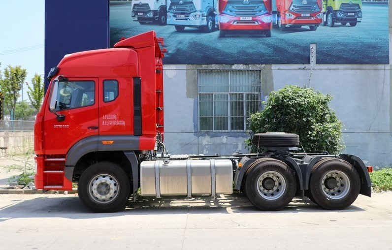 Camion tracteur de police hydraulique 6 X 4